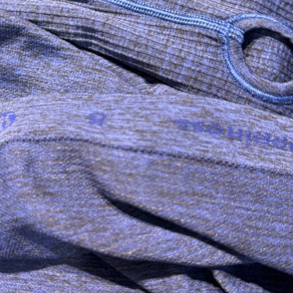 Lululemon Blue Long Sleeve Athletic Top Sz 8 - Picture 7 of 8